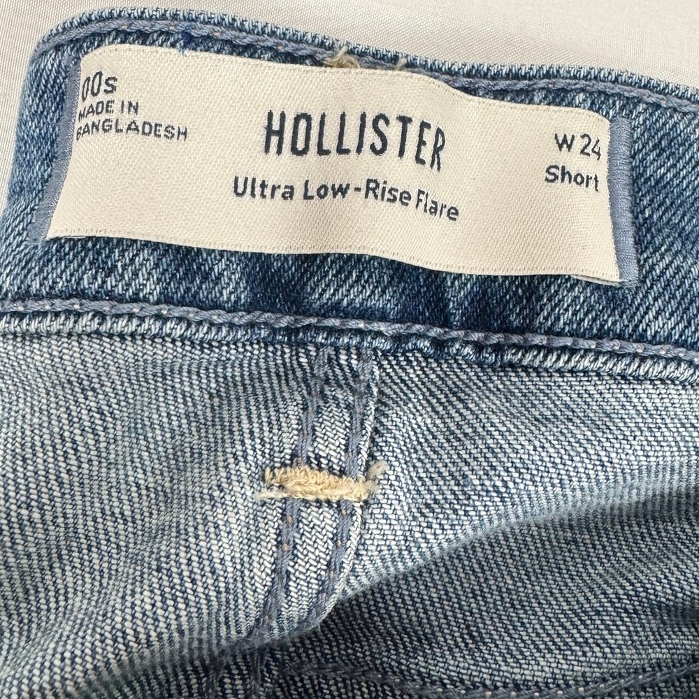 Hollister Ultra Low Rise Flare Jeans W24 Short Light Wash Y2K Bell Bottom Denim - Picture 9 of 10